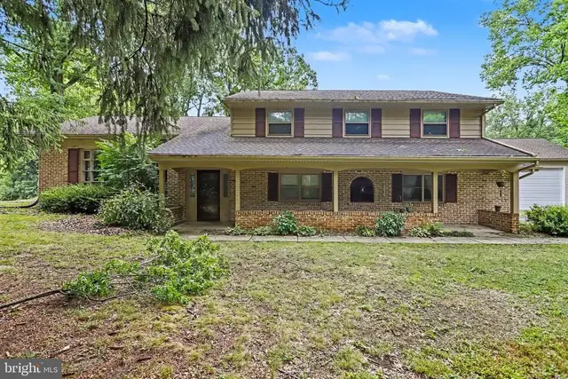 381 Ironstone Ridge Rd, Lancaster