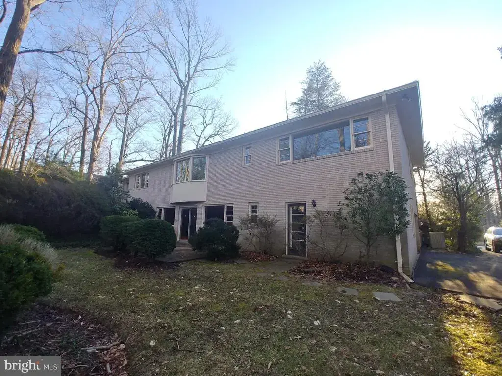 1429 Laburnum St, MCLEAN