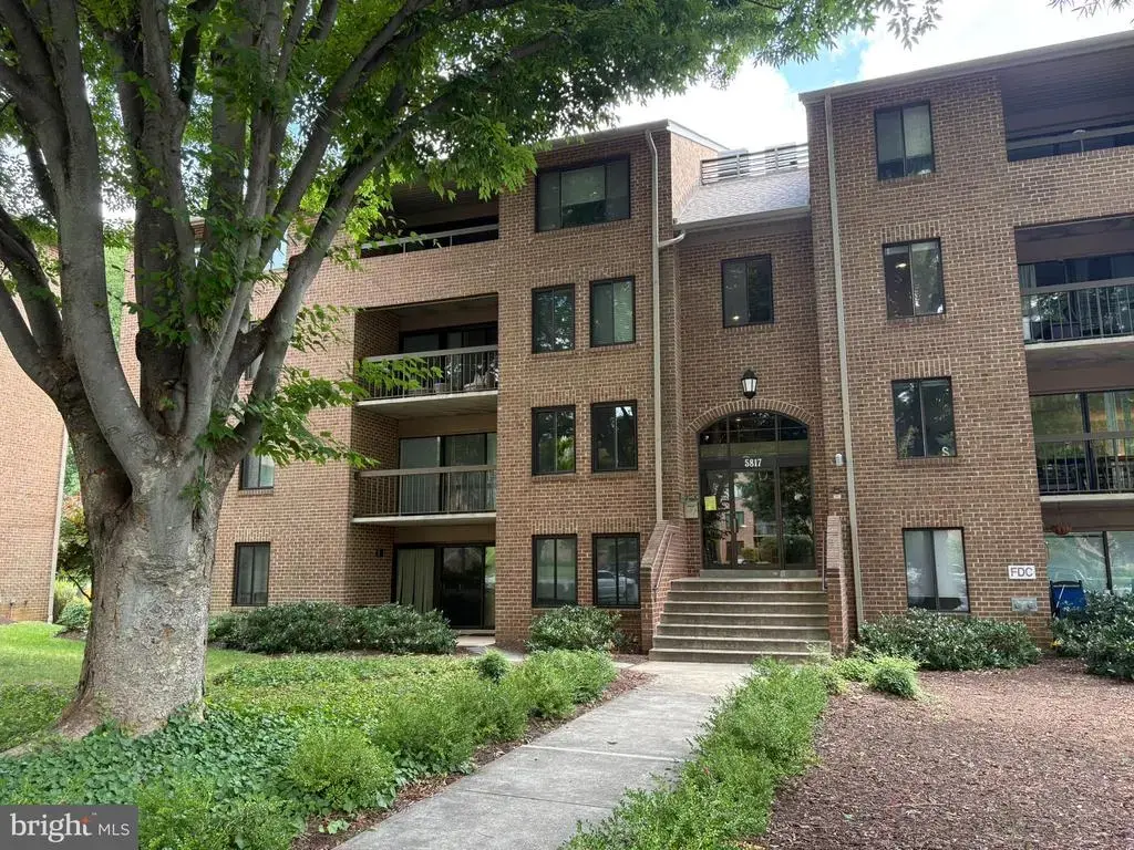 5817 Edson Ln #t2, ROCKVILLE