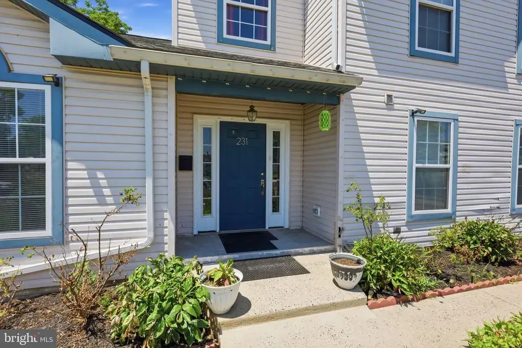 231 Collingswood Rd, FAIRLESS HILLS