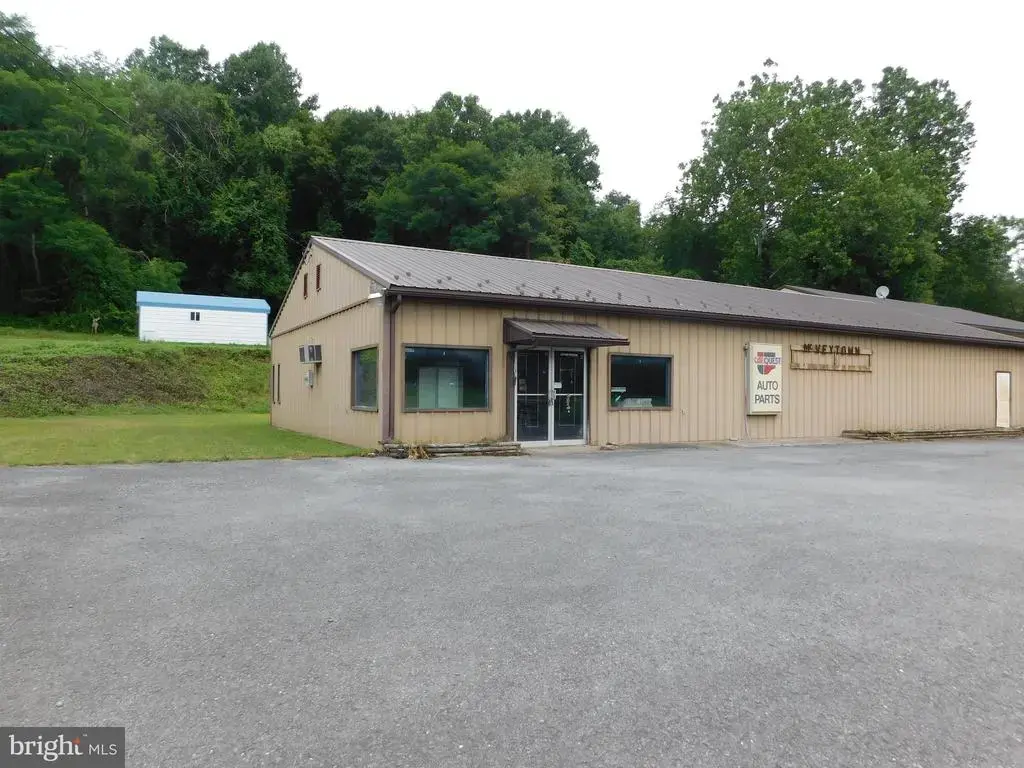 3378 Us Highway 522 S, MC VEYTOWN