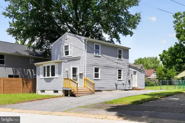 300 11th St, New Castle