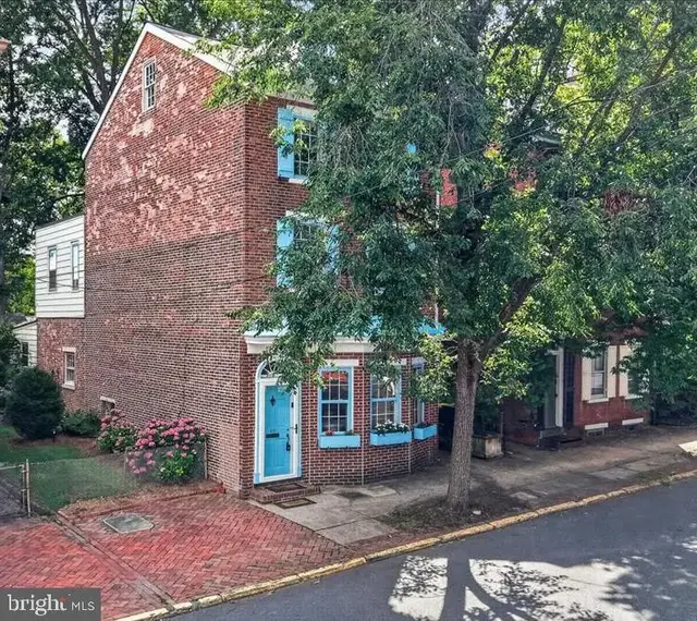 419 Delaware, New Castle