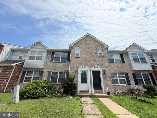 623 Candlestick Ln, Newark