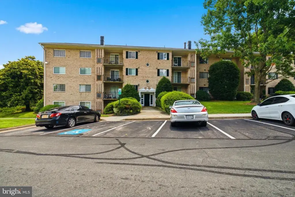 1521 Colonial Dr #t2, WOODBRIDGE
