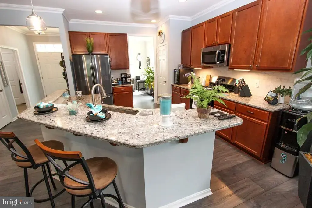 145 E Clarendon Dr, SMYRNA