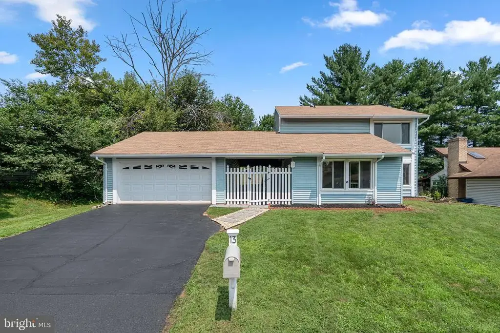 13 Wrightwood Pl, STERLING