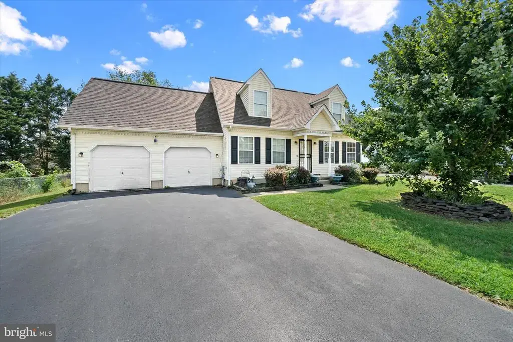 905 Tamara Dr, SMYRNA