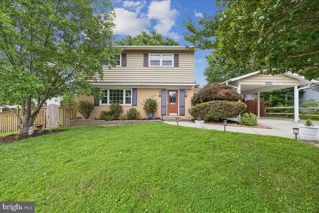 11315 Gainsborough Rd, Potomac