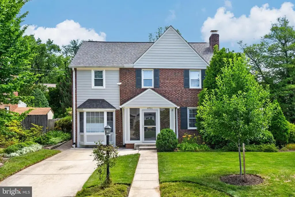 9701 Lawndale Dr, SILVER SPRING