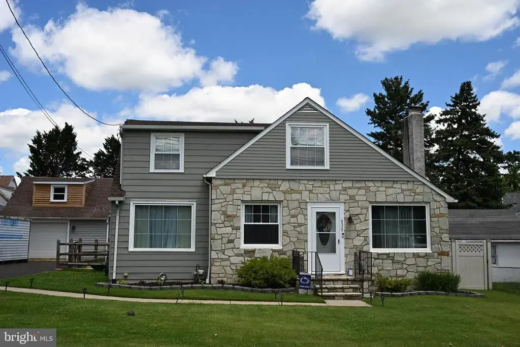 630 Elmwood Ave, FEASTERVILLE TREVOSE