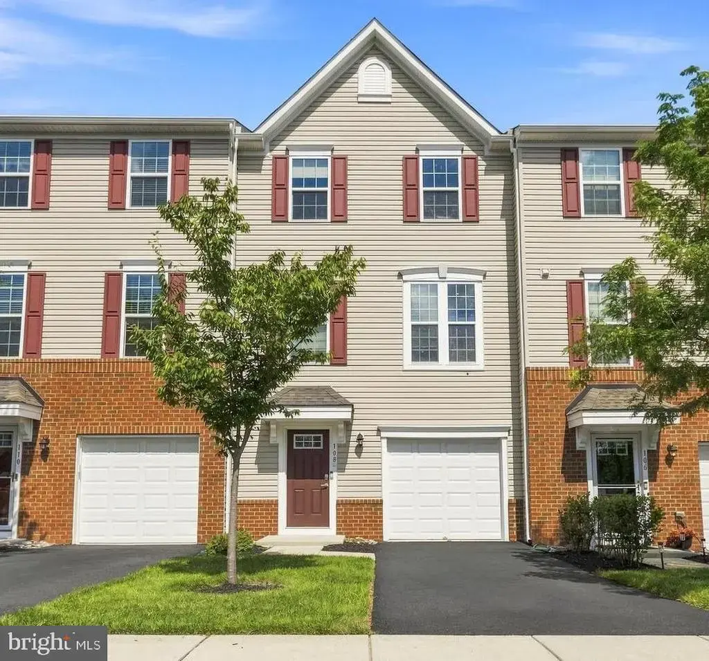 108 Nathan Dr, CINNAMINSON