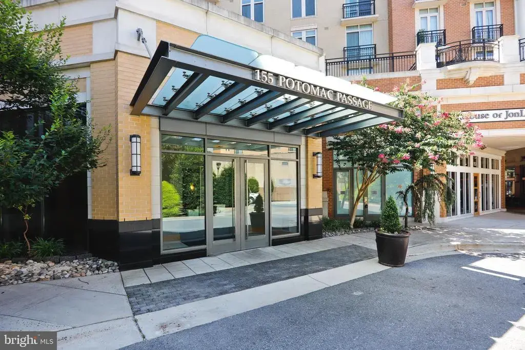 155 Potomac Psge #520, OXON HILL