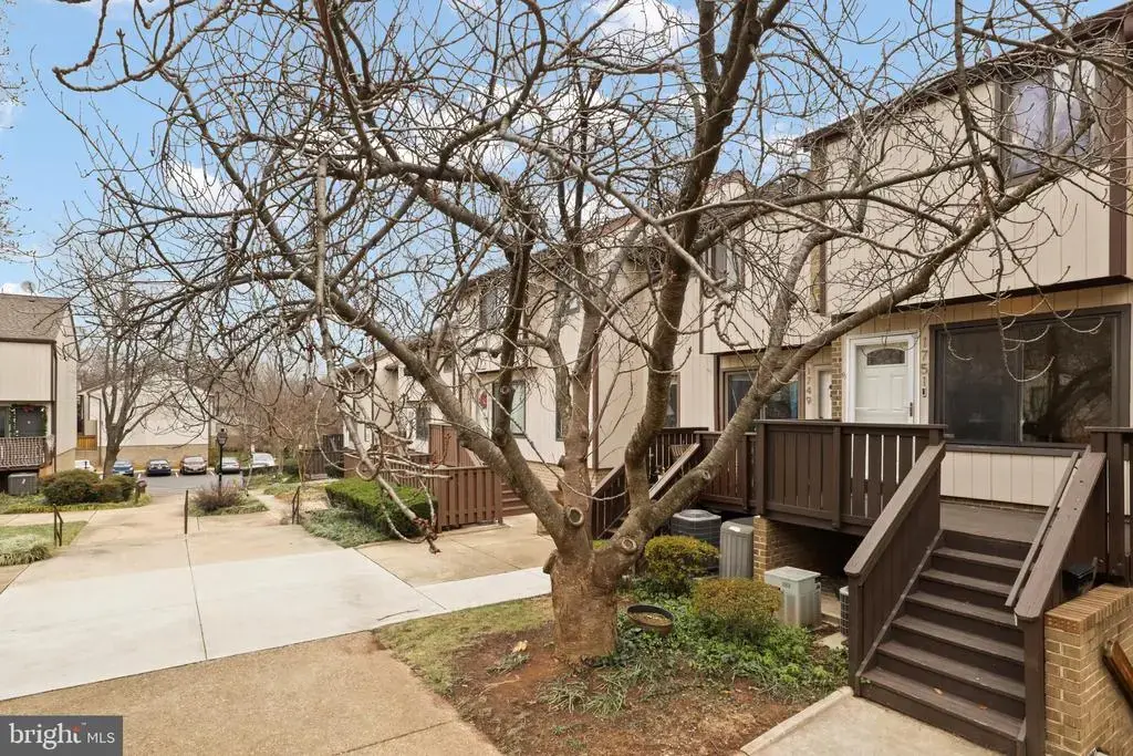 1751 Westwind Way #38b, MCLEAN