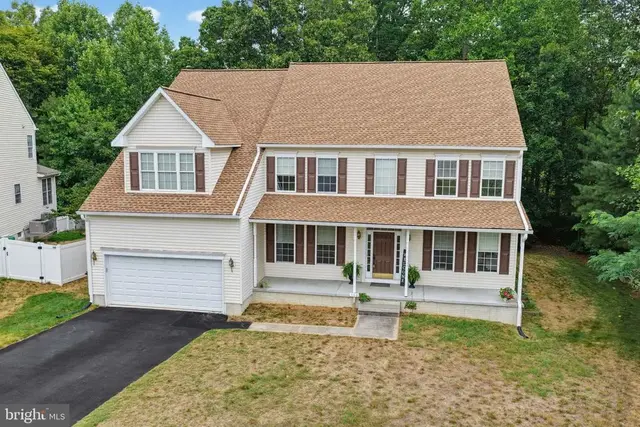 360 Albacore Dr, Frederica