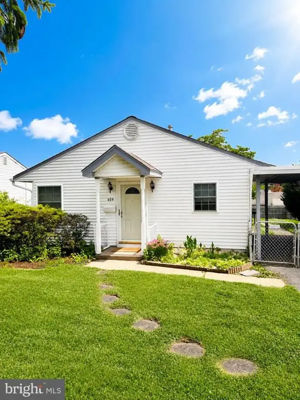 604 Trenton Rd, FAIRLESS HILLS