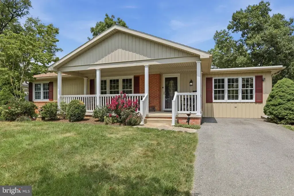 18820 Rolling Rd, HAGERSTOWN