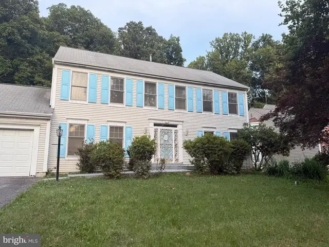 1437 Kings Manor Dr, Bowie