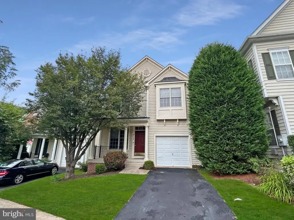813 Summer Walk Dr, GAITHERSBURG