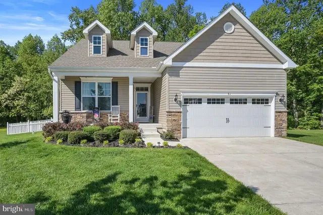 81 Jeanette Ct, Magnolia