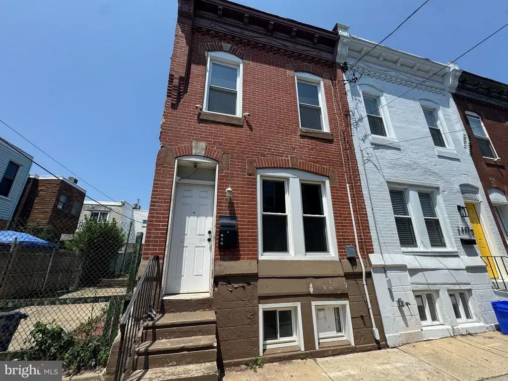 2444 S Fairhill St, PHILADELPHIA