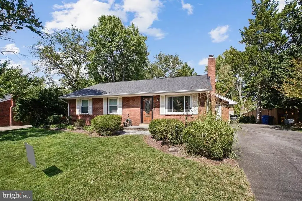 6216 Yellowstone Dr, ALEXANDRIA