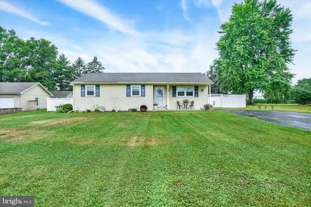 1460 Canal Road Ext, Manchester
