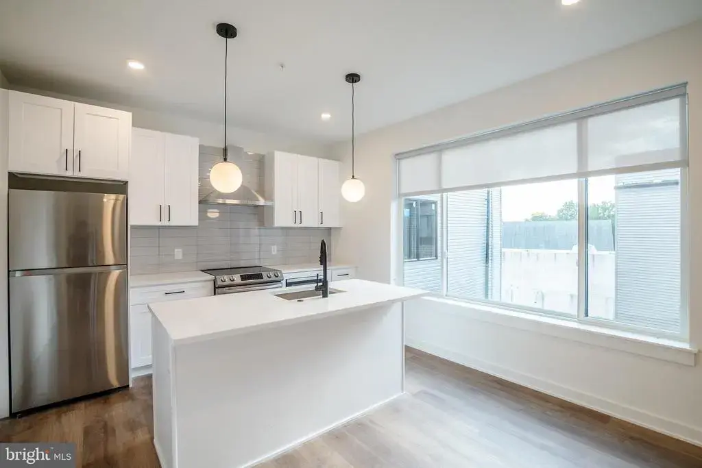 5904 Germantown Ave #401, PHILADELPHIA