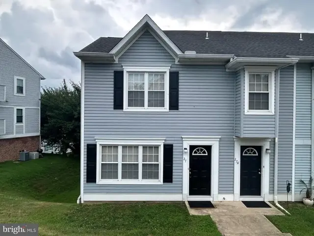 27 Martine Ct, Newark
