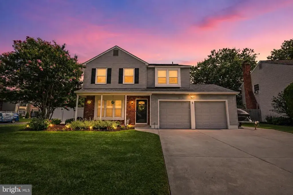 1 Devonshire Ct, MOUNT LAUREL