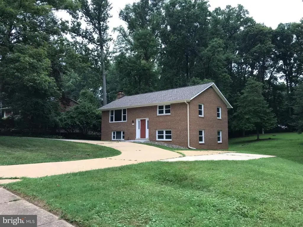 113 Kingsley Rd Sw, VIENNA