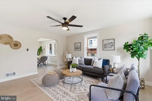 10 Mardrew Rd, Baltimore