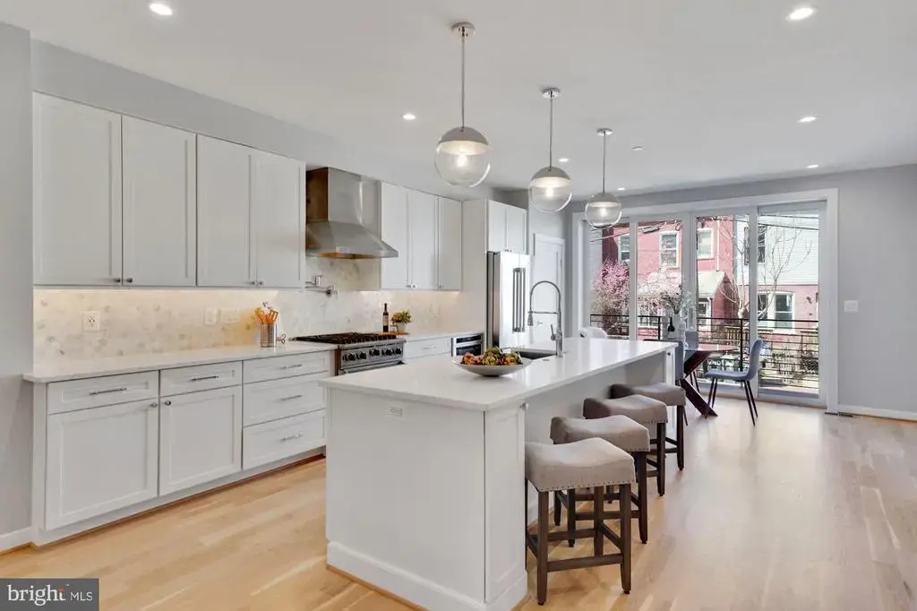 731 Park Rd Nw #a, WASHINGTON