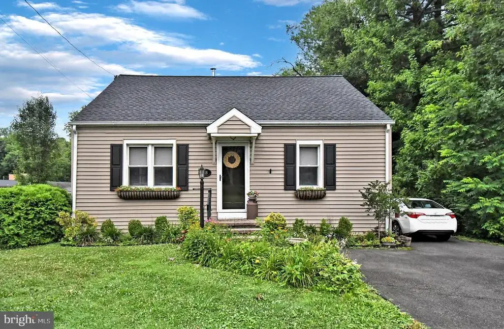 1118 Cornwells Ave, BENSALEM