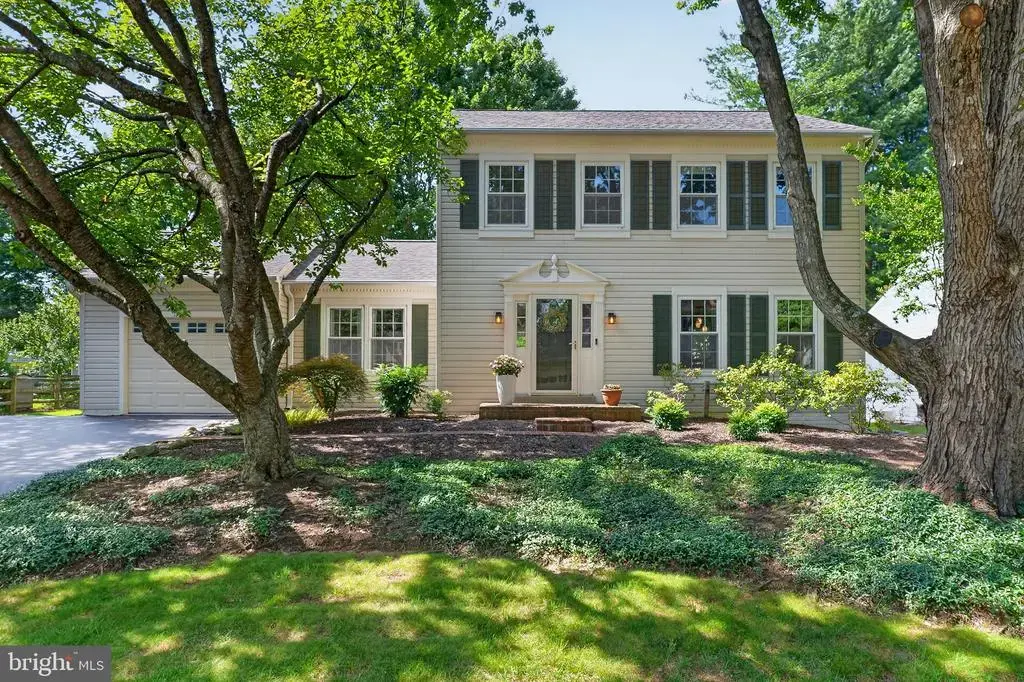 13520 Spinning Wheel Dr, GERMANTOWN