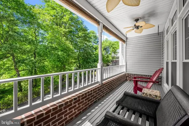 1011 Lillies Ln, Ellicott City