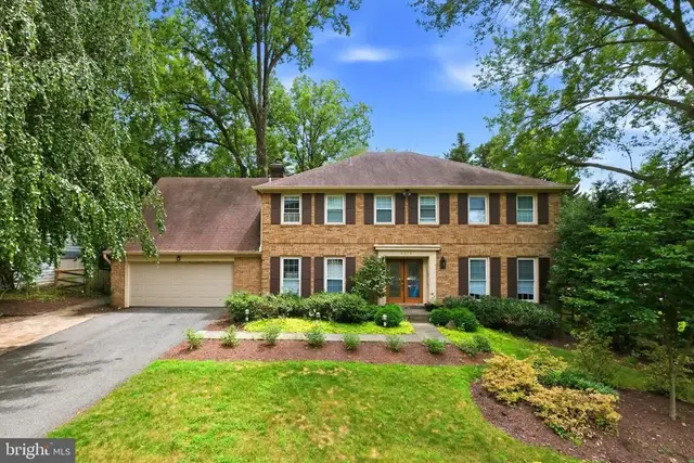 6224 Mazwood Rd, North Bethesda
