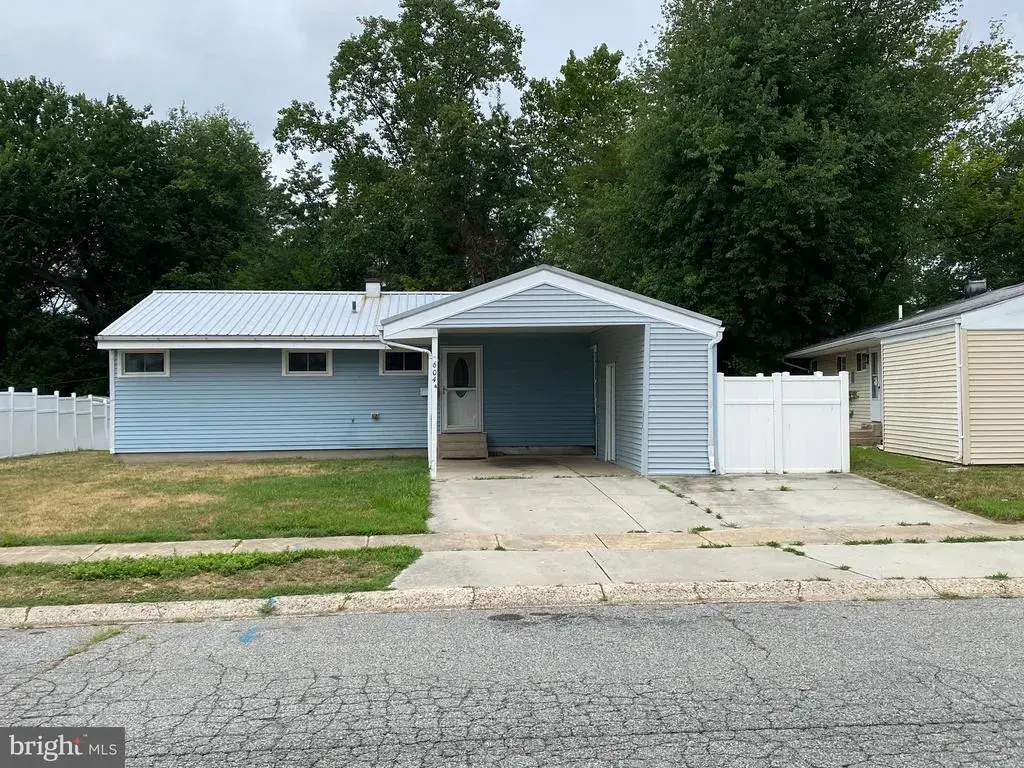 604 River Rd, DOVER