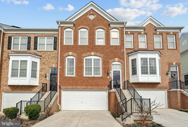 2637 Patricia Roberts Harris Pl Ne, Washington