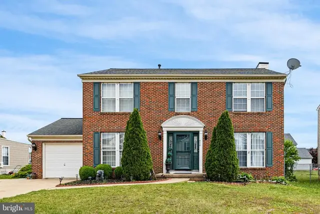 805 Cornstalk Dr, New Castle