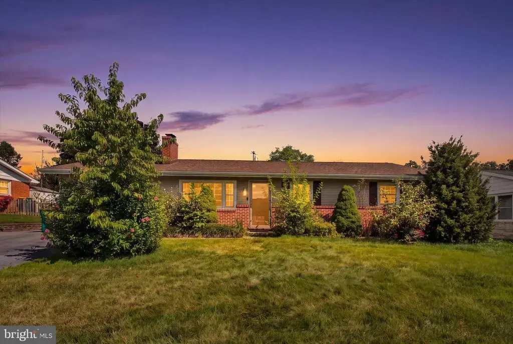 926 Park St, WAYNESBORO