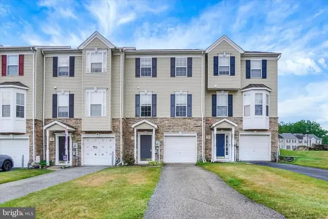 137 Bruaw Dr, York