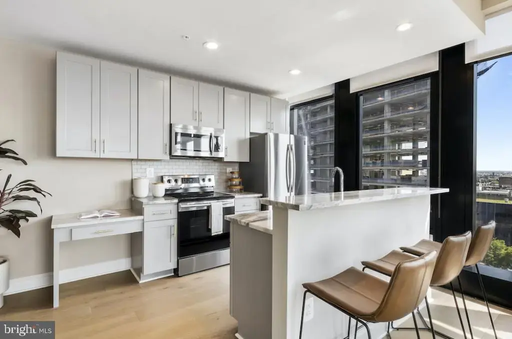 30 N 23rd St #2212, PHILADELPHIA