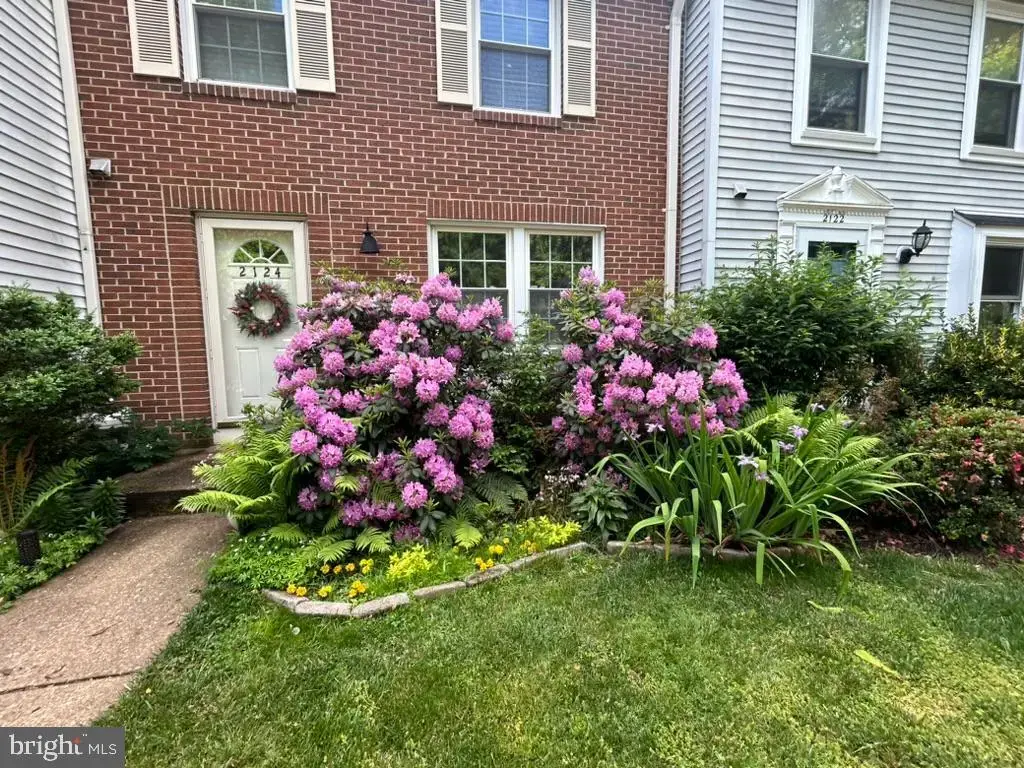 2124 Glenn Spring Ct, FALLS CHURCH