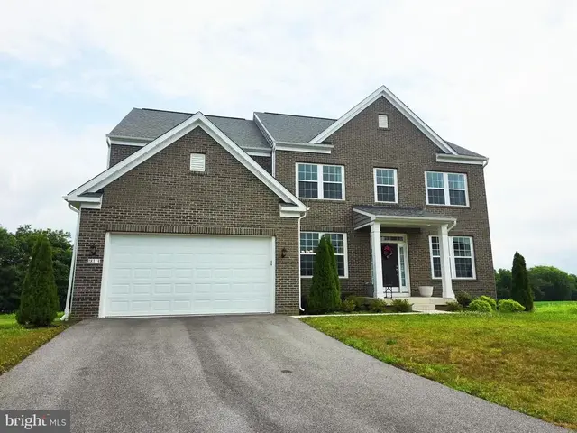 18113 Gracehill Ct, Hagerstown