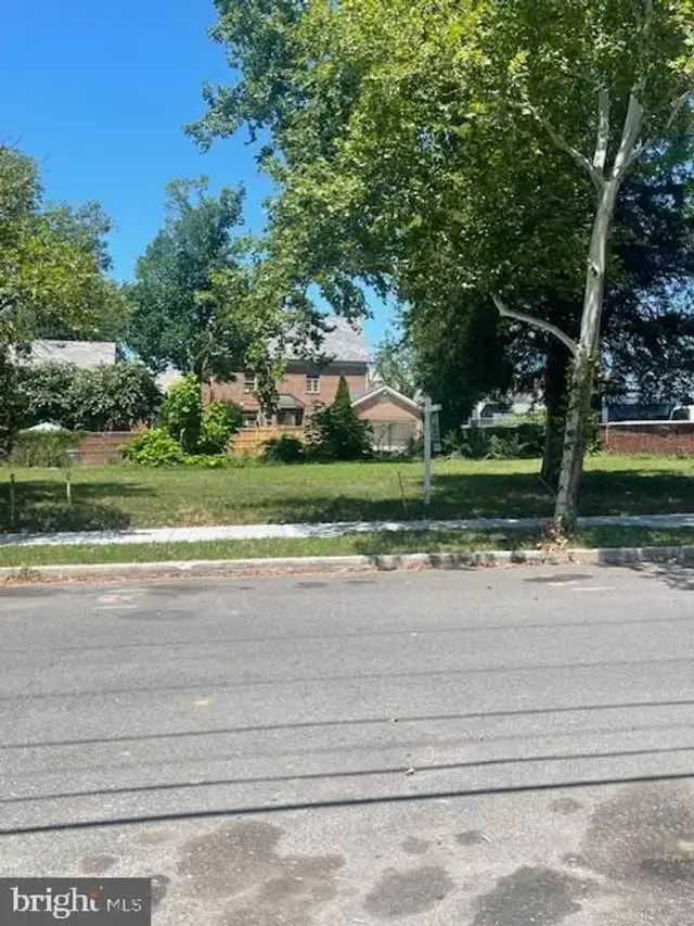 1215 Tuckerman St Nw, Washington