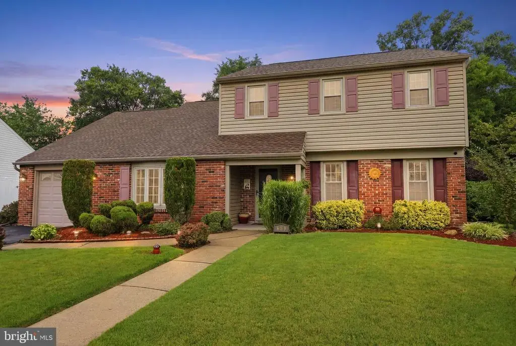 603 Saxony Dr, FAIRLESS HILLS