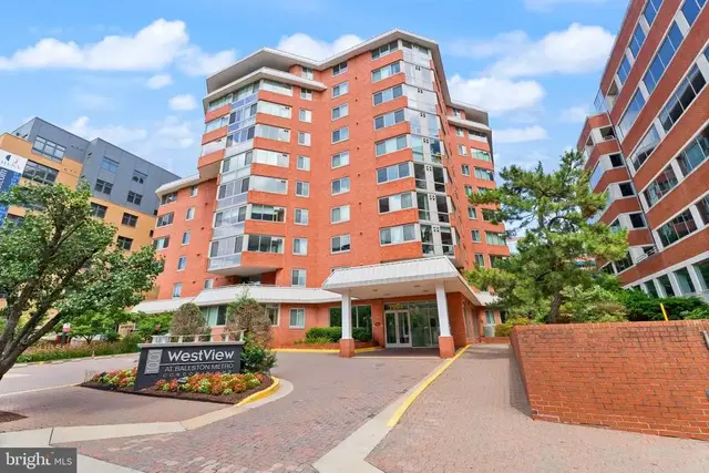 1024 N Utah St #625, Arlington