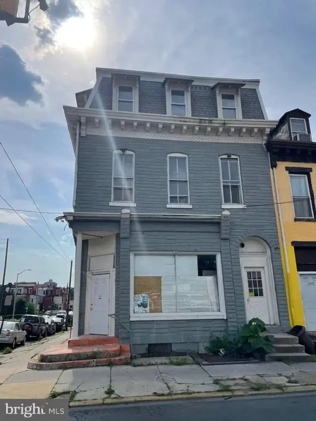 400 N 6th St, READING