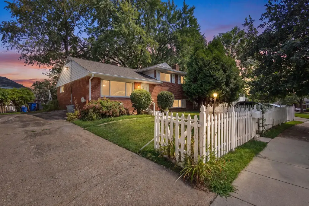 10313 Conover Dr, SILVER SPRING